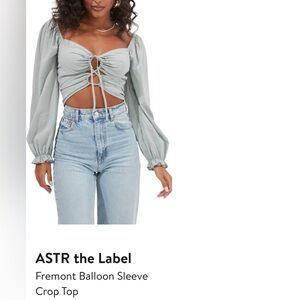 ASTR the label- Fremont Ballon Sleeve Crop Top